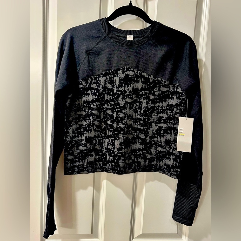 NWT Zella Top! size Medium